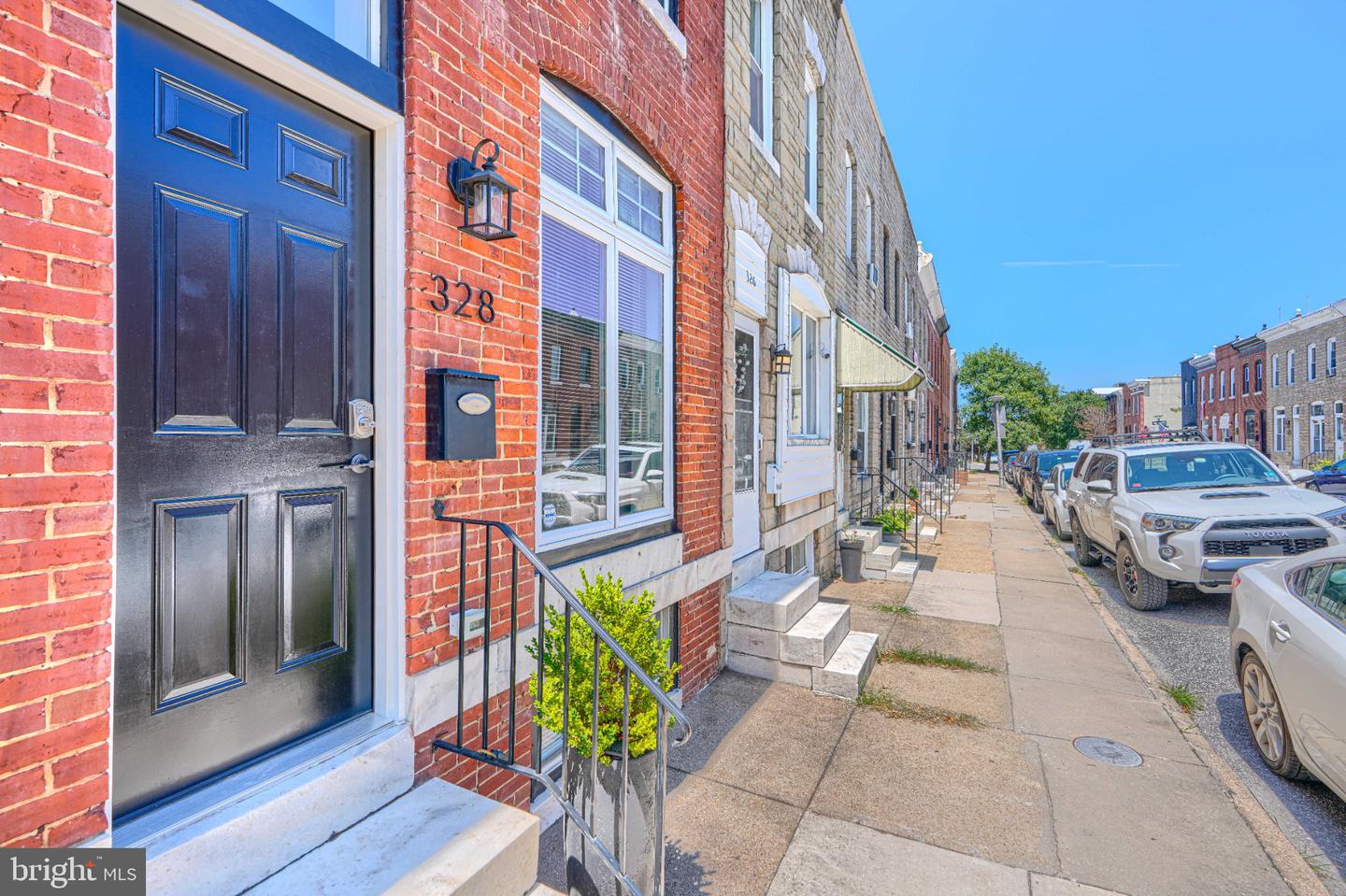 328 S Bouldin St — photo