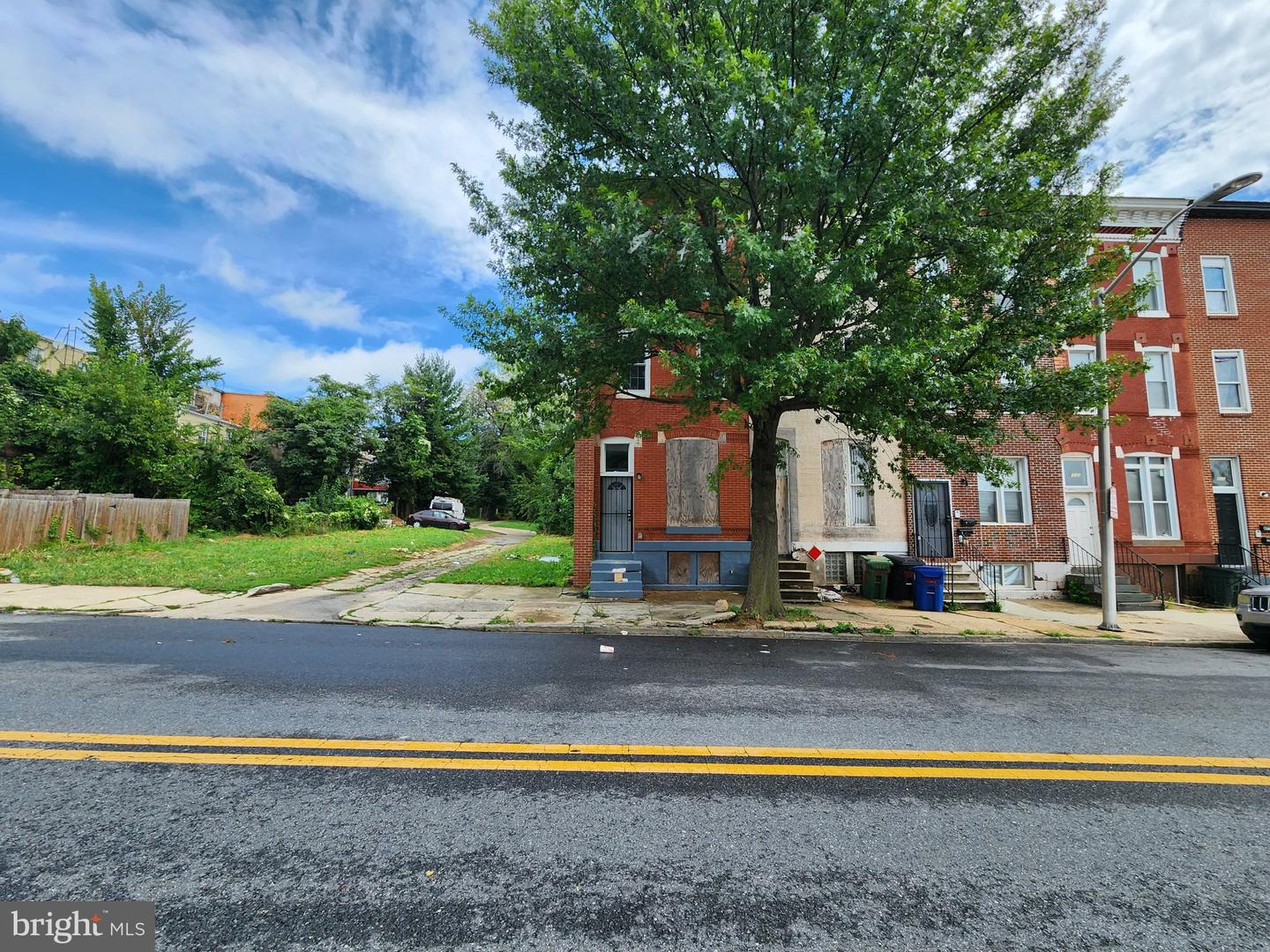 819 N Calhoun St — photo