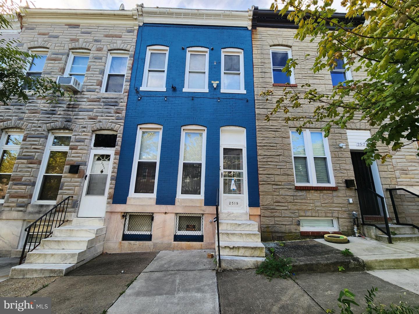 2519 W Fayette St — photo