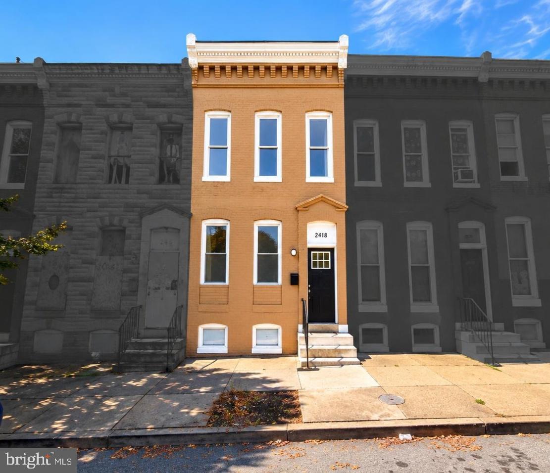 2418 Druid Hill Ave — photo