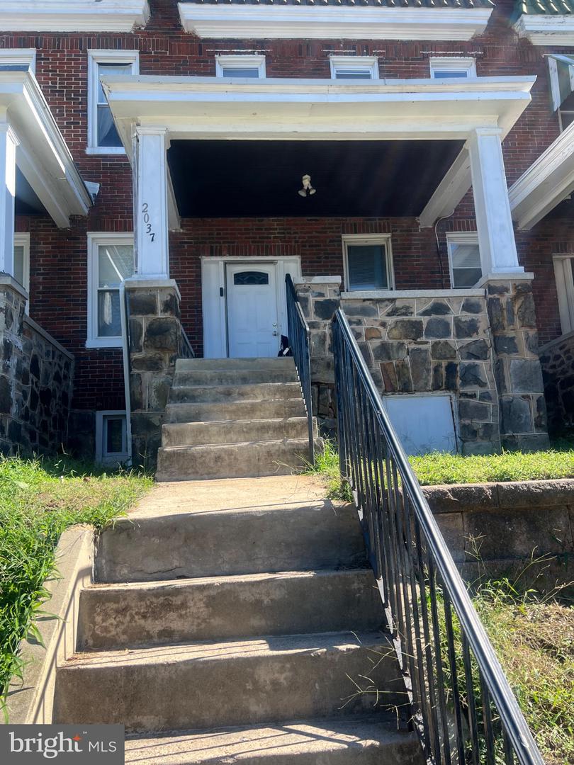 2037 Wheeler Ave — photo