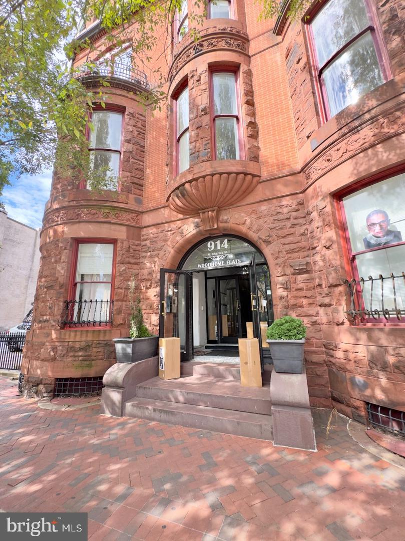 914 N Charles St #2a — photo