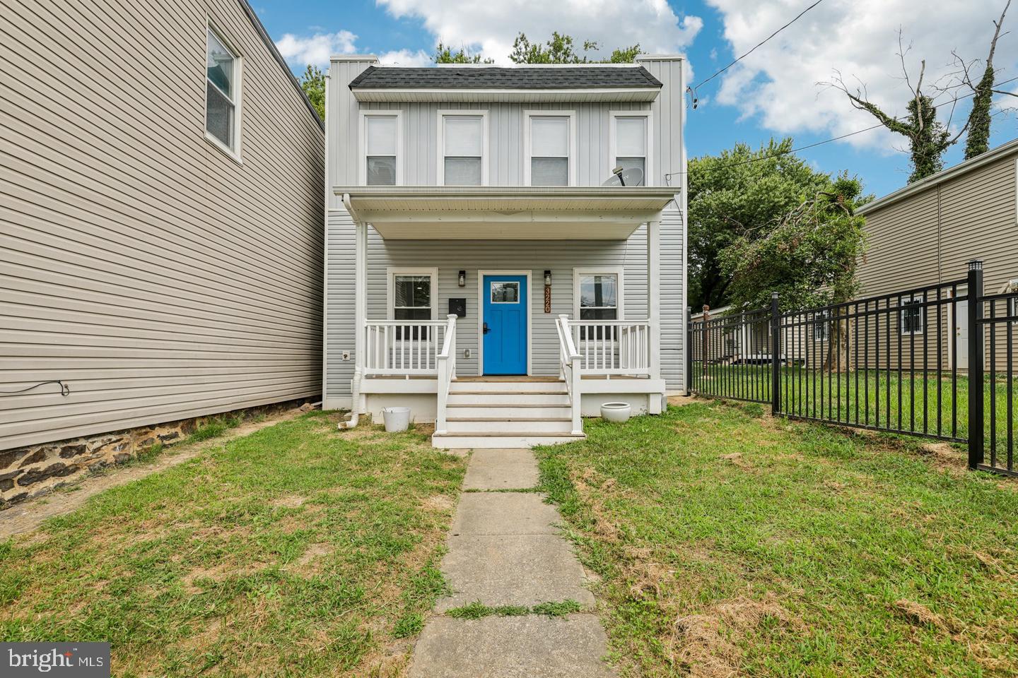 3220 Strickland St — photo