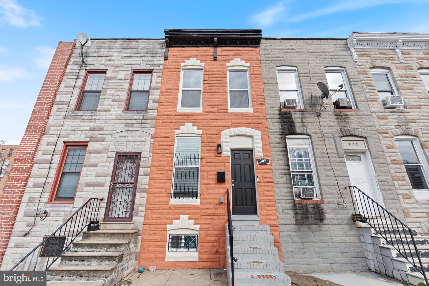 307 S Smallwood St — photo