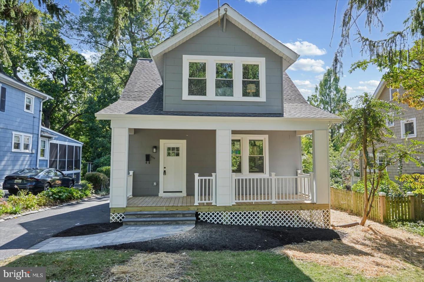 609 Hollen Rd — photo