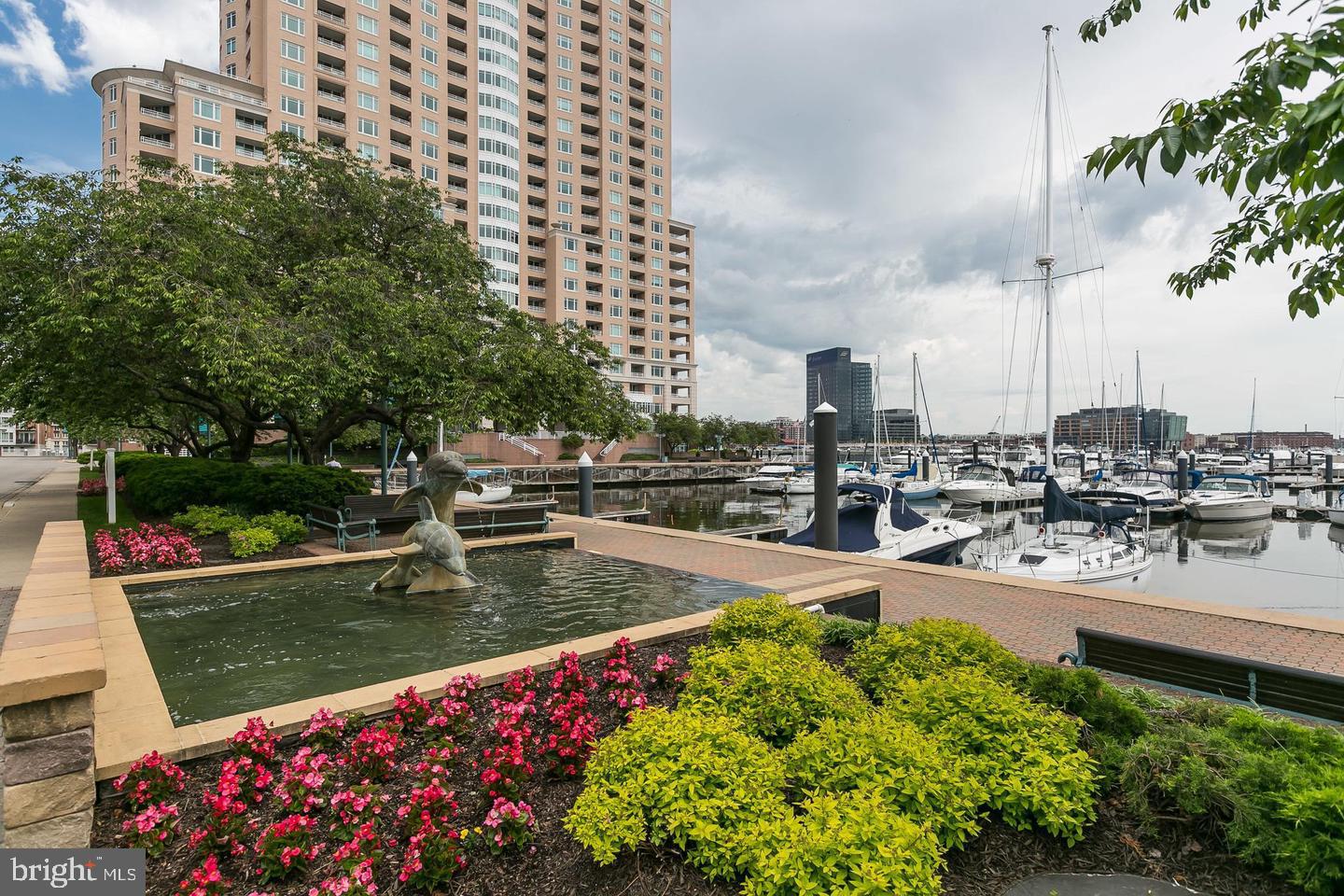 100 Harborview Dr #1011 — photo