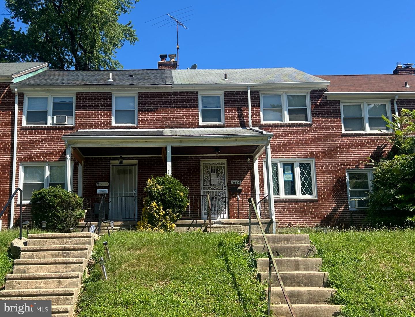 1624 Pentwood Rd — photo