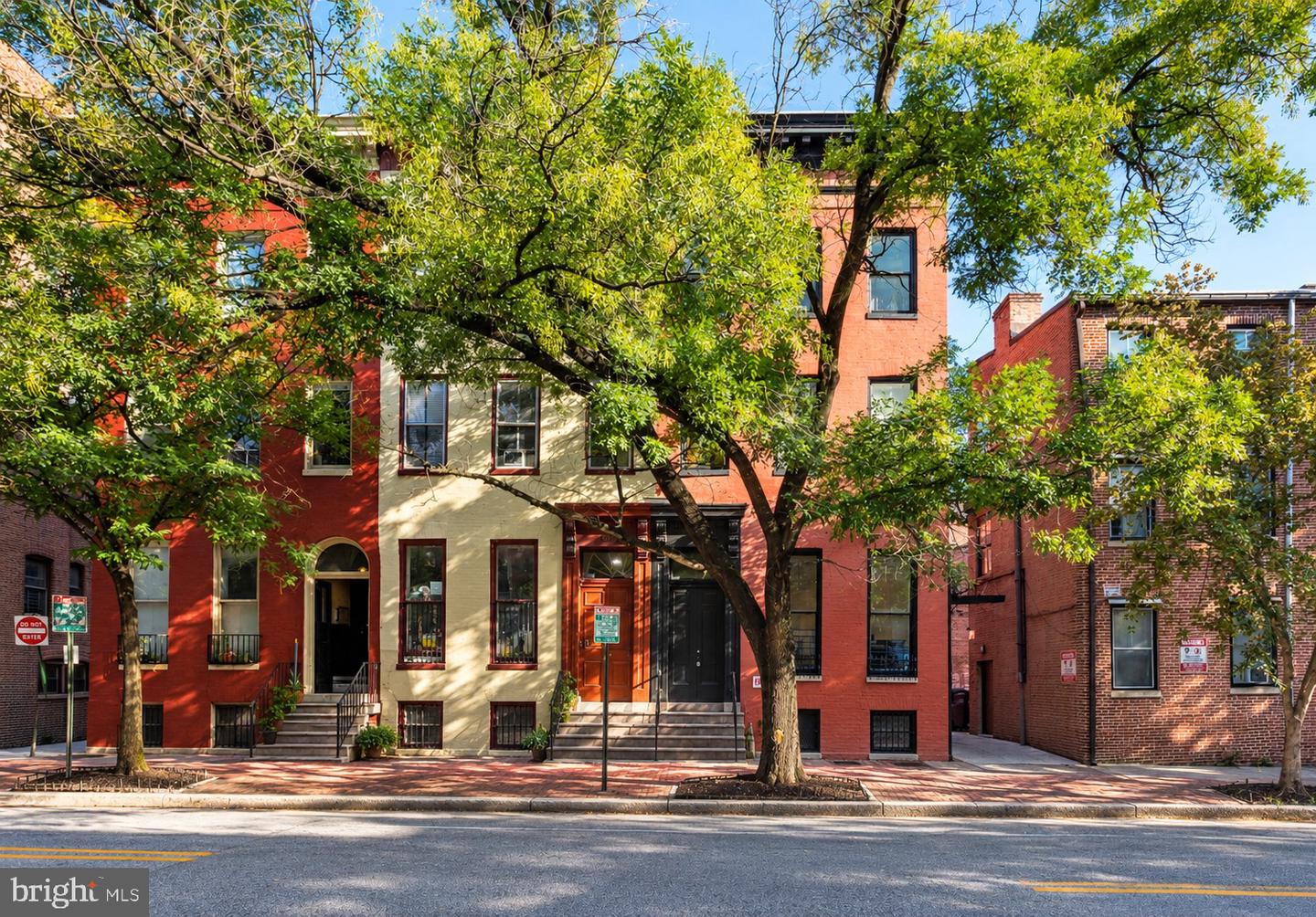 14 E Read St — photo