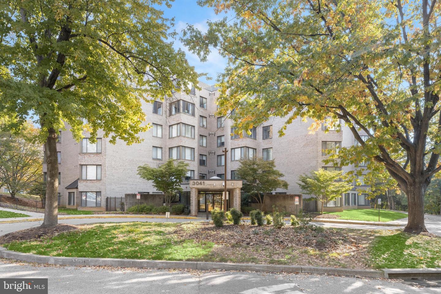 3041 Fallstaff Road #402D, Baltimore, MD 21209