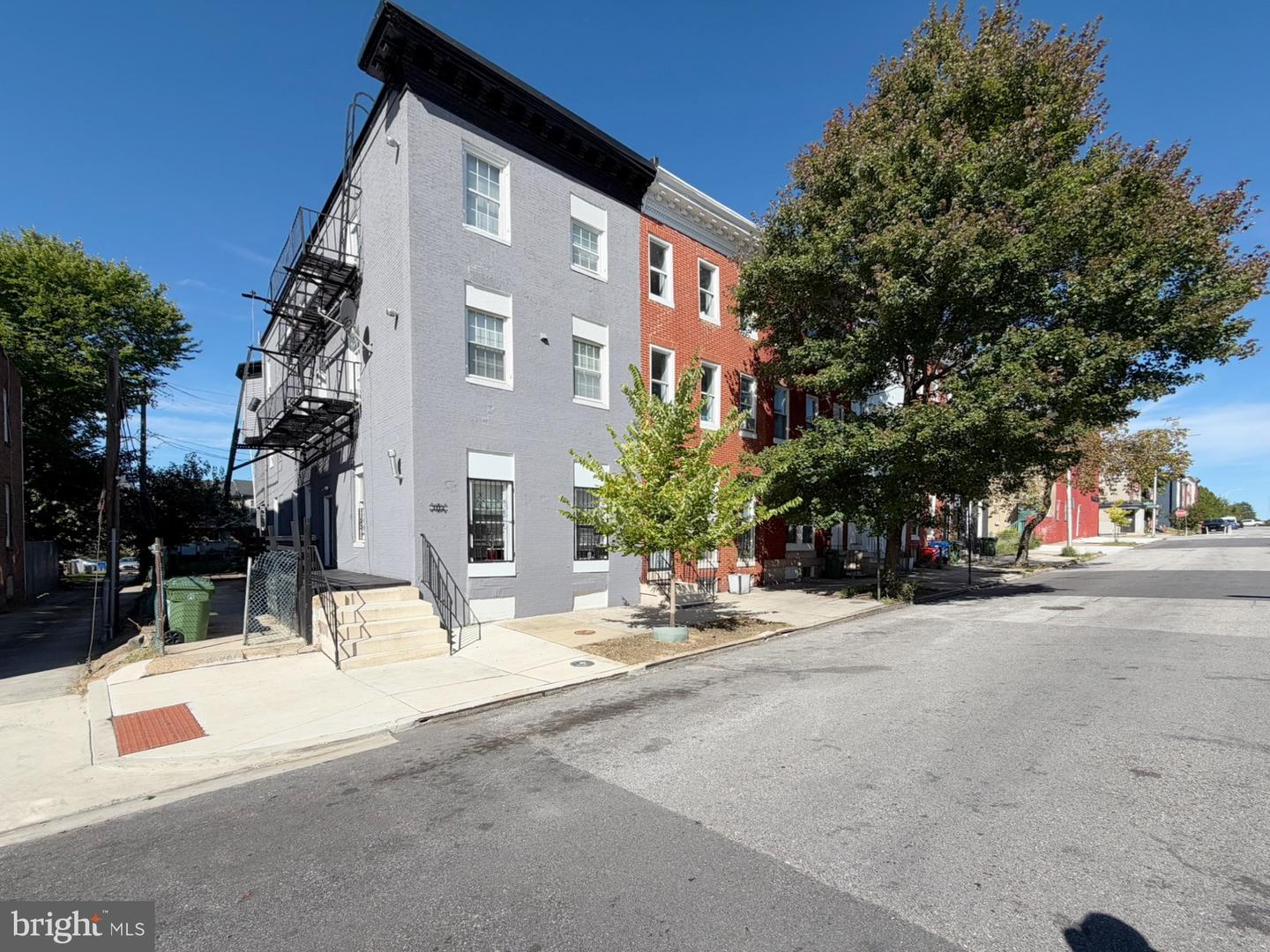 1112 N Eden St — photo