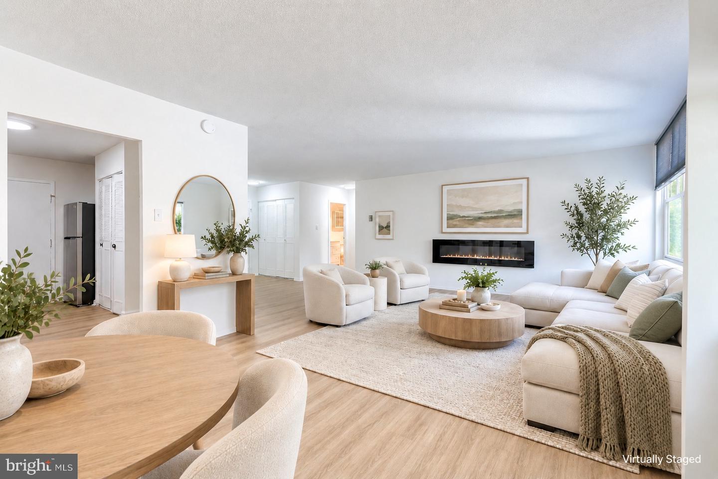 4401 Roland Ave #109 — photo