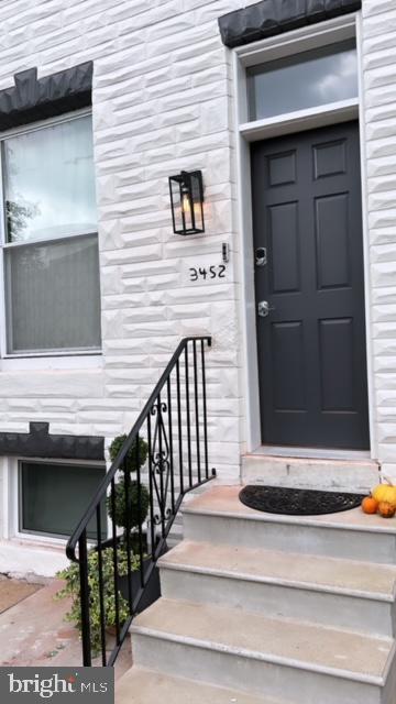 3452 Elm Ave #2 — photo