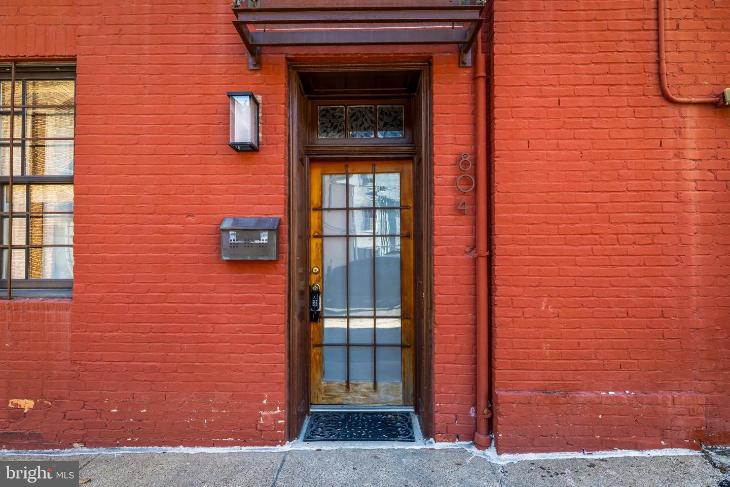 804 Ploy St #3 — photo