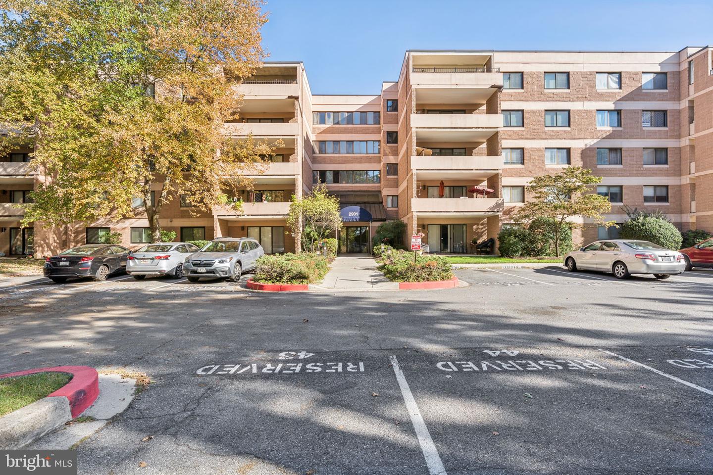 2901 Fallstaff Rd #206 — photo