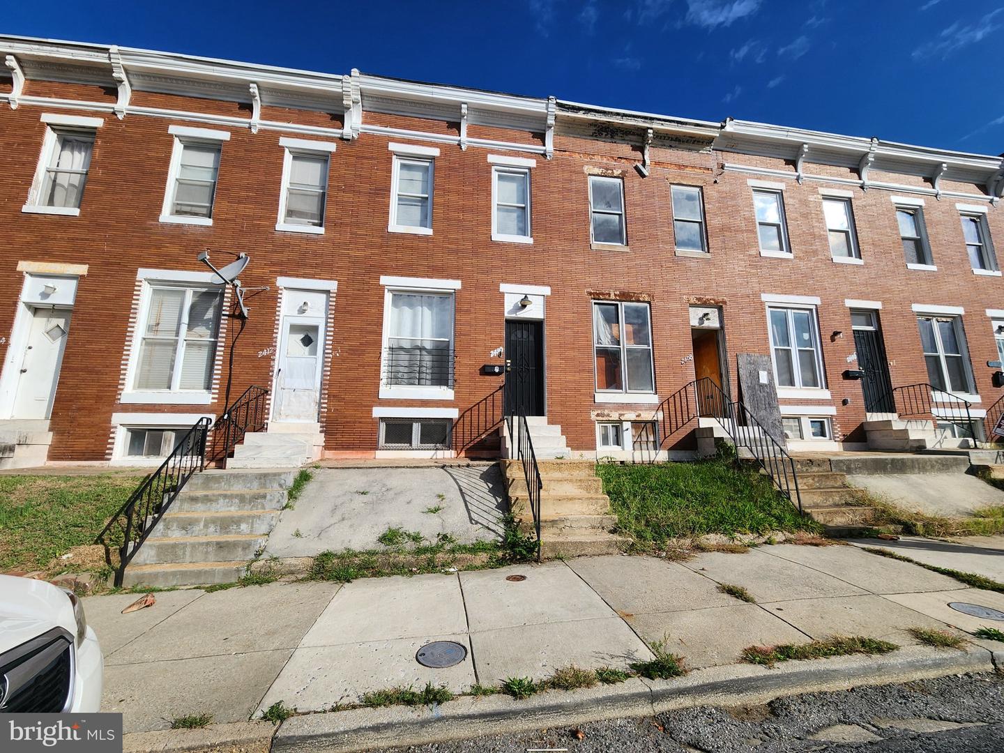 2408 Lauretta Ave — photo