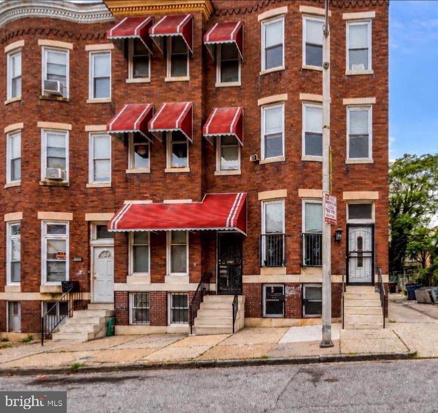 2110 Homewood Ave — photo