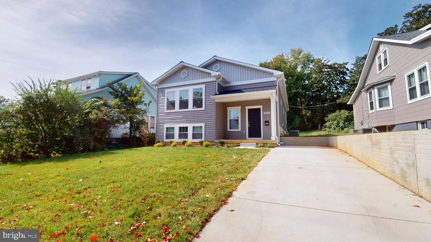 3811 Ridgecroft Rd — photo