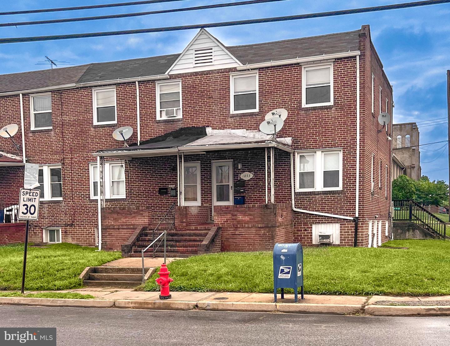 1051 Desoto Rd — photo