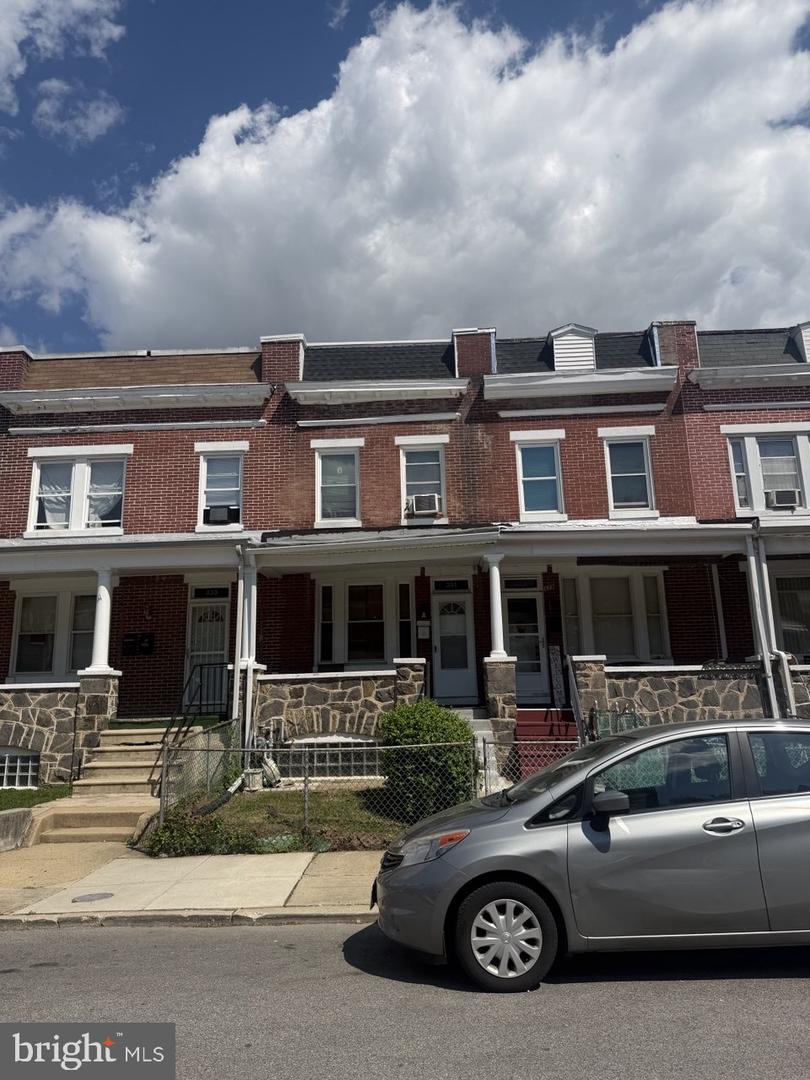 331 Gwynn Ave — photo