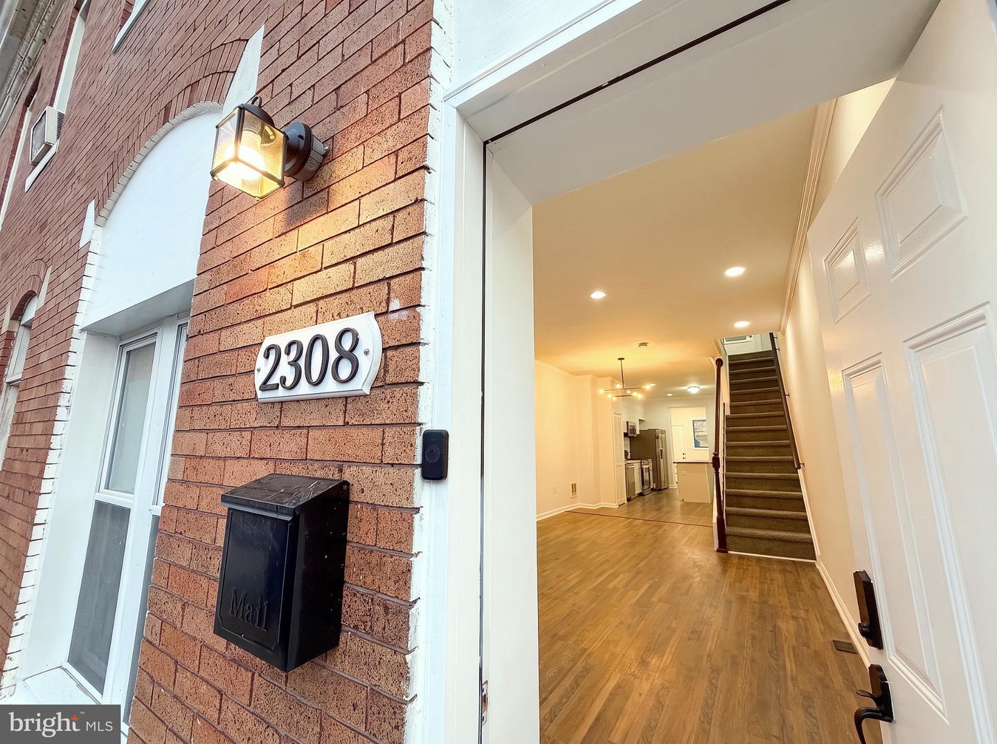 2308 W Baltimore St — photo