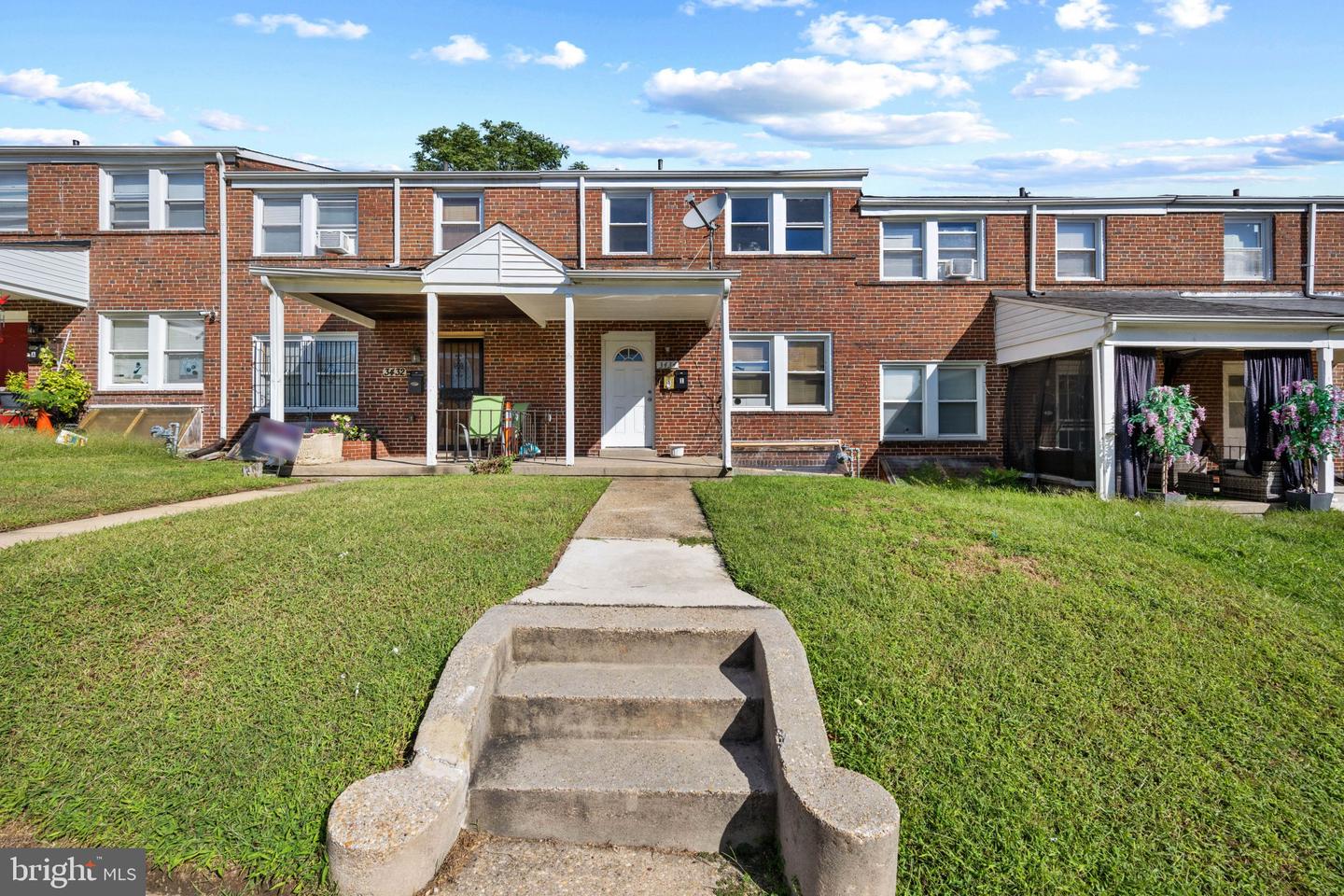 3434 Mayfield Ave — photo