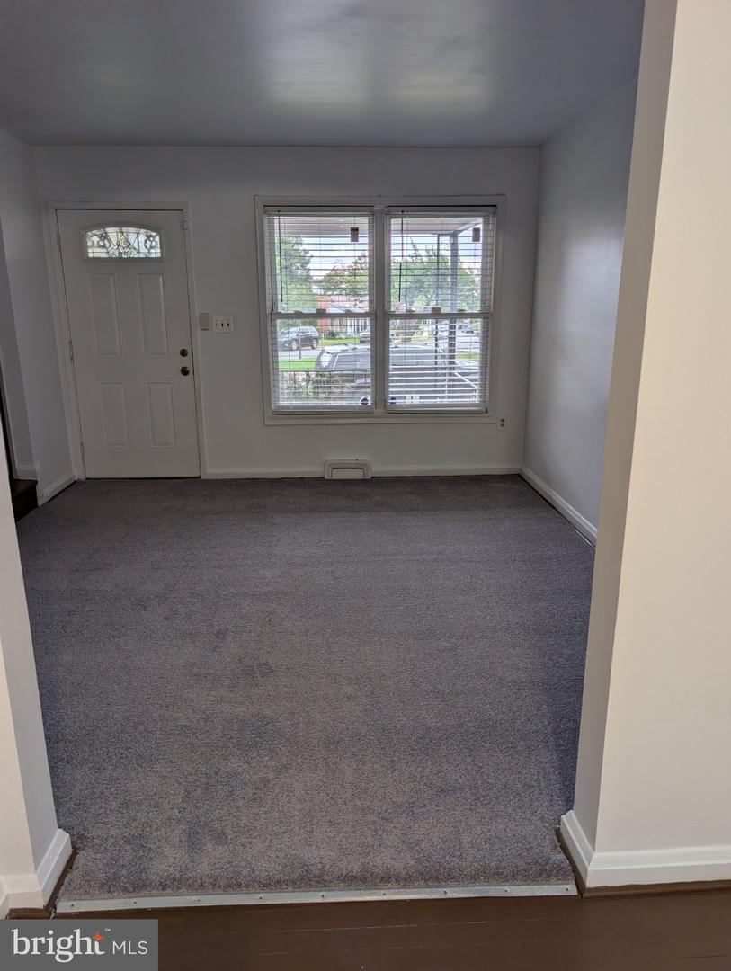 504 Queensgate Road, Baltimore, MD 21229