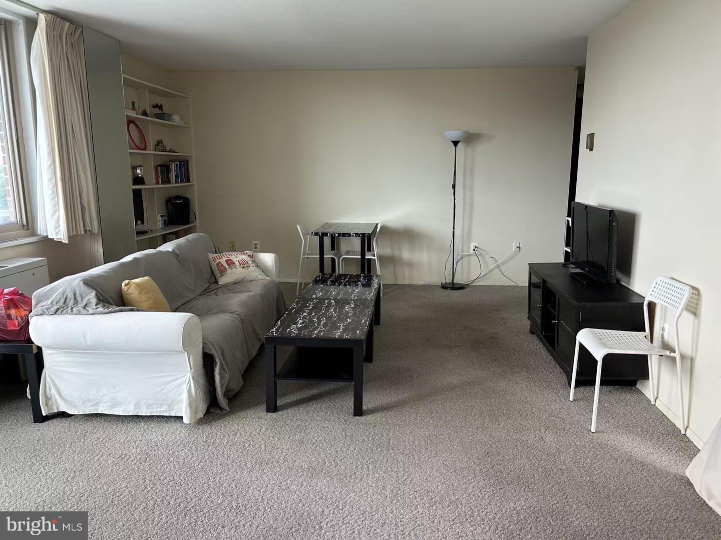 1 E University Pkwy #1001 — photo