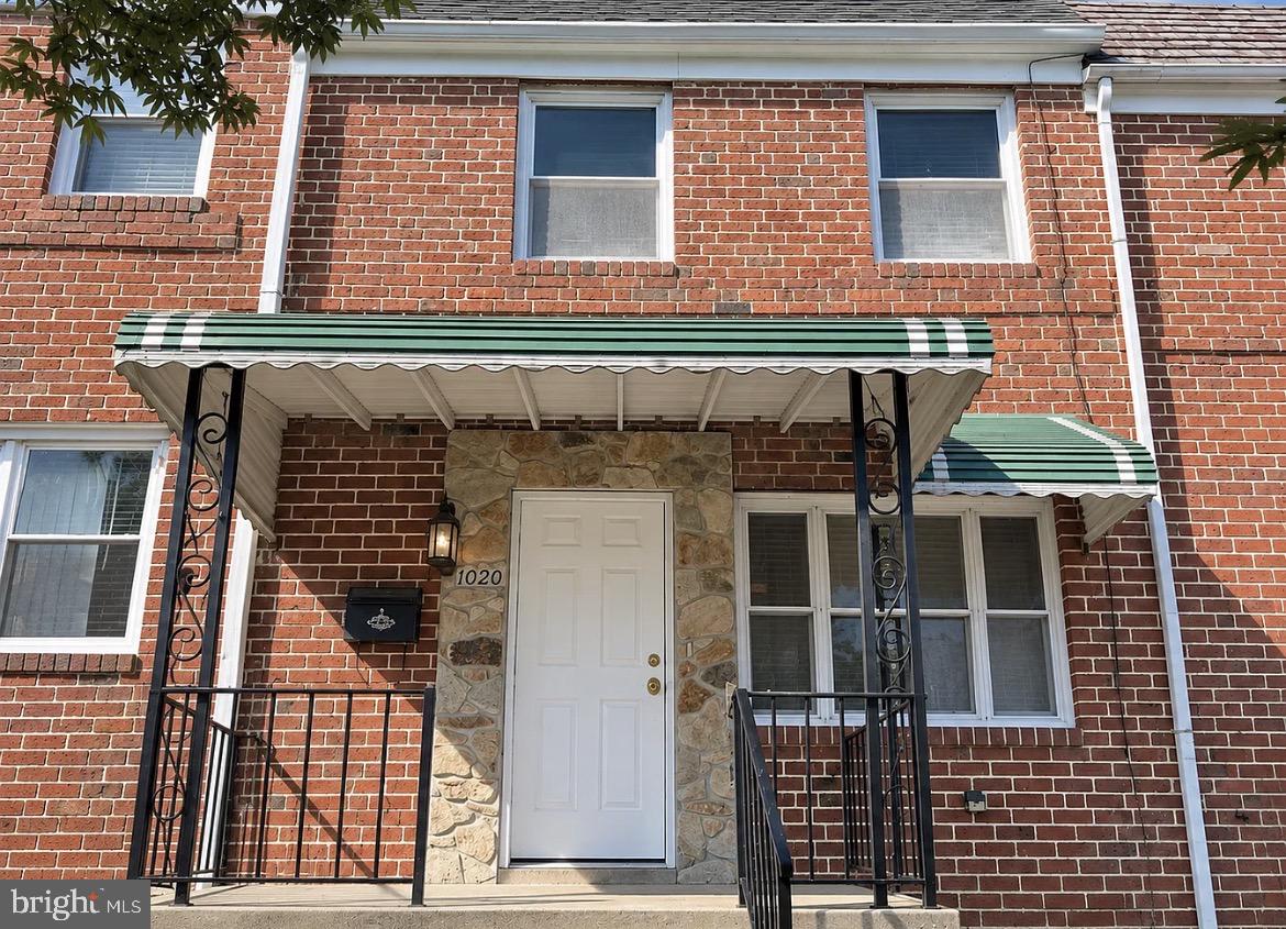 1020 Wedgewood Rd — photo