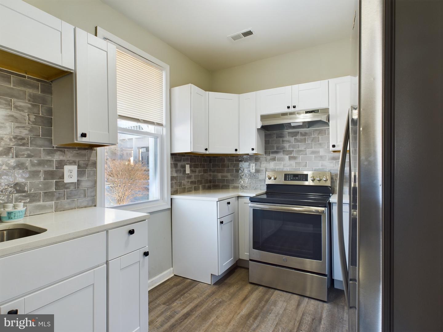 300 West Chesapeake Avenue #3 — photo