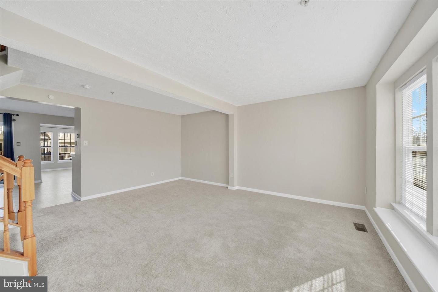 5032 Finsbury Road, Rosedale, MD 21237 — photo 2
