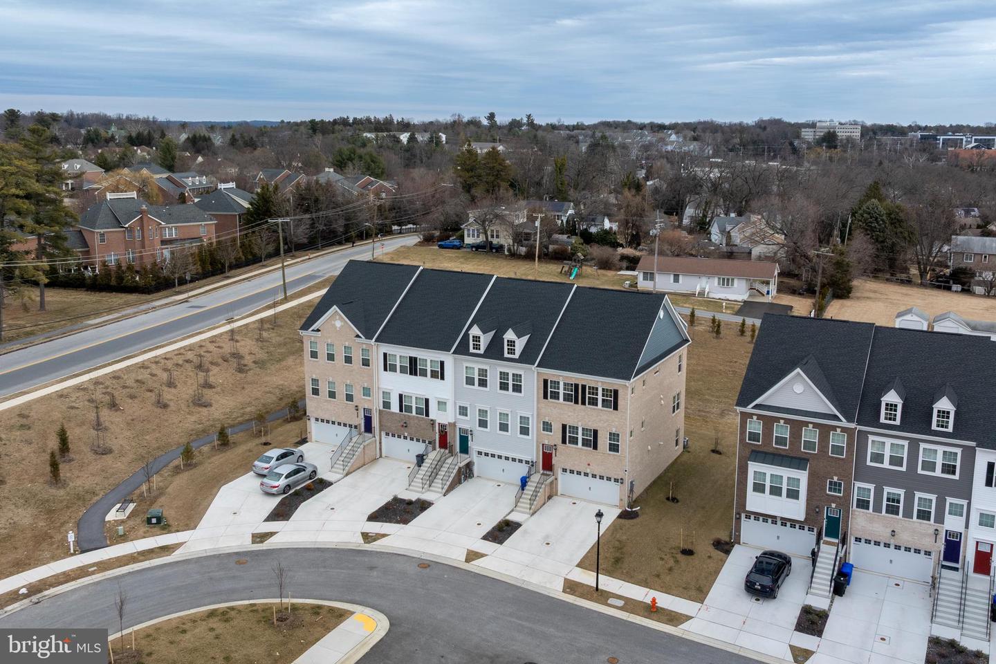 207 Birdie Ct — photo