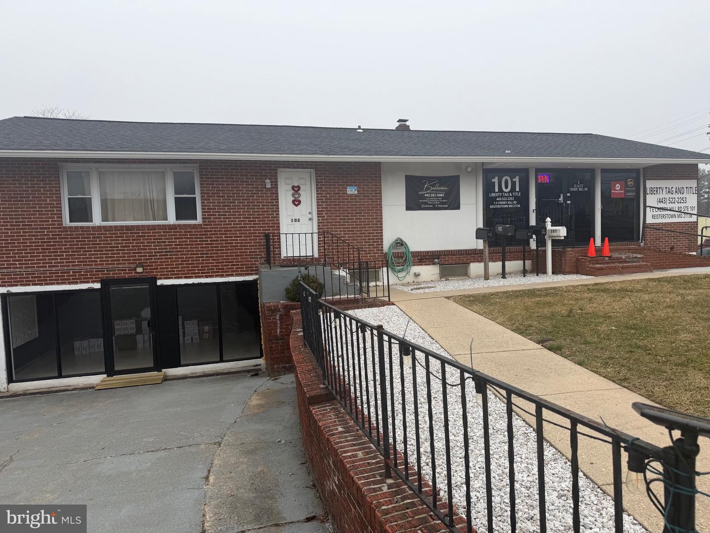 1 E Cherry Hill Rd E — photo