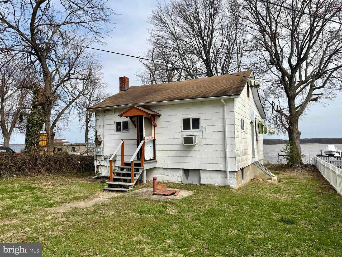 4327 Shore Road, Baltimore, MD 21219 — photo 2