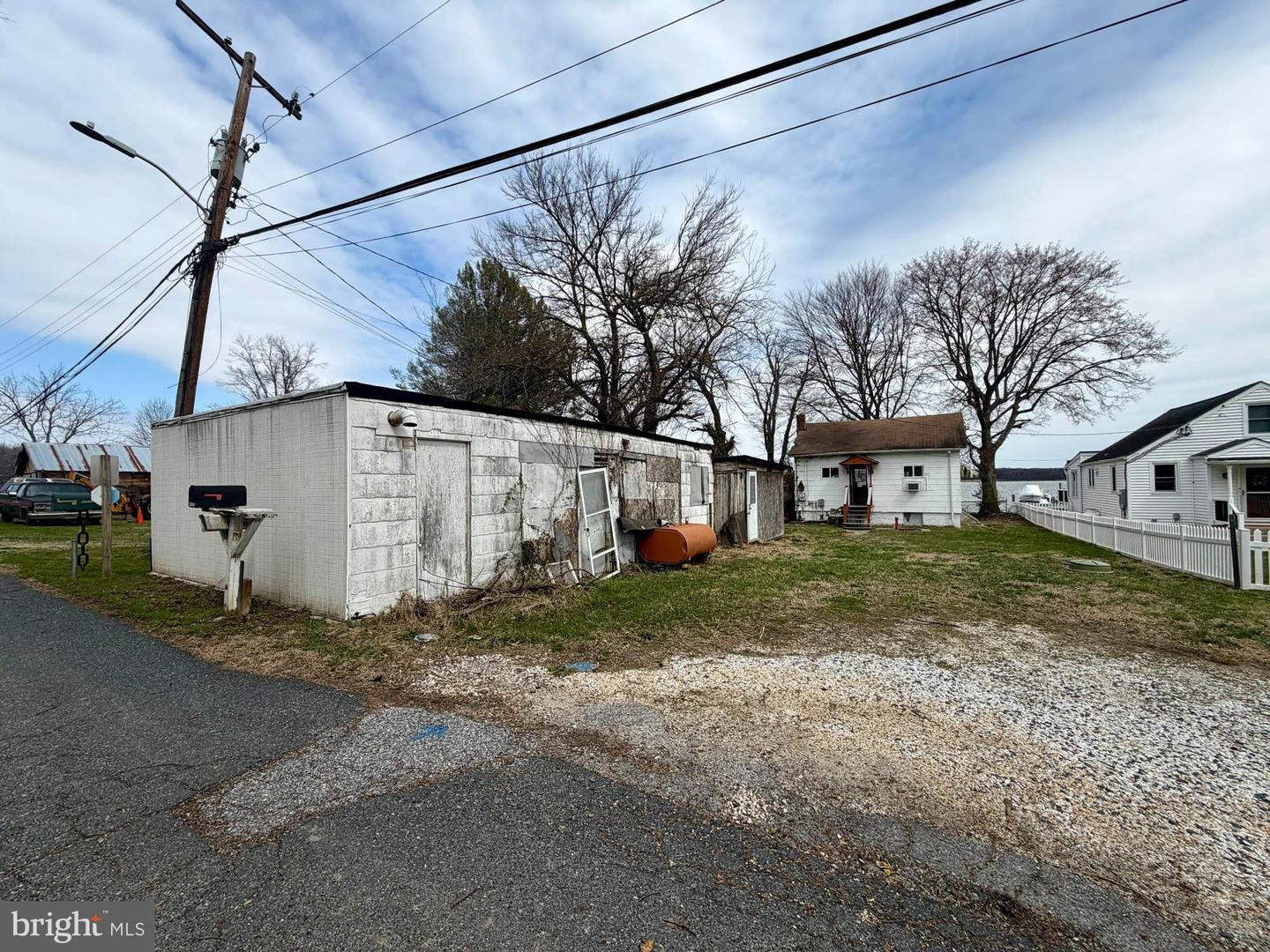 4327 Shore Road, Baltimore, MD 21219 — photo 3
