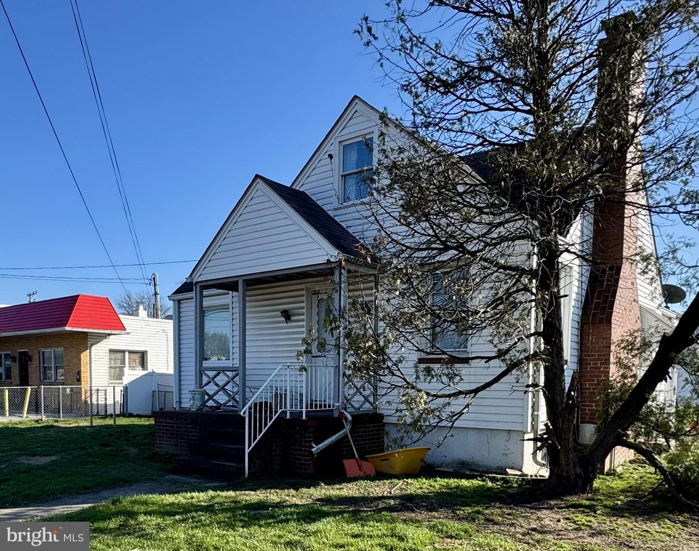 2725 N Point Rd — photo