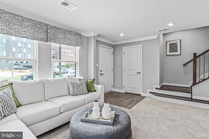 Distillery Ave #Mozart 4-Story — photo