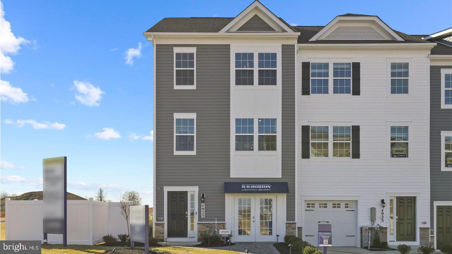 2 Merion Avenue, Rosedale, MD 21237