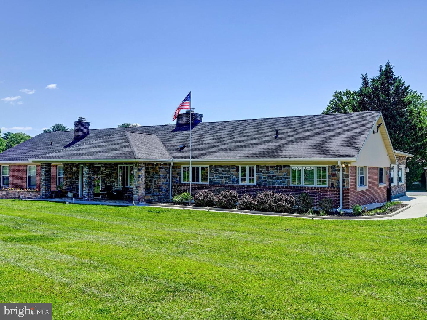 3213 Woodvalley Dr — photo