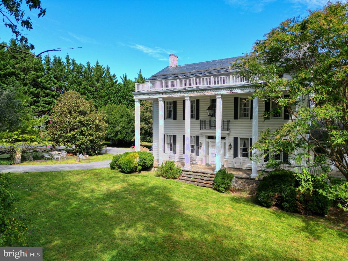 10711 Anglo Hill Rd — photo