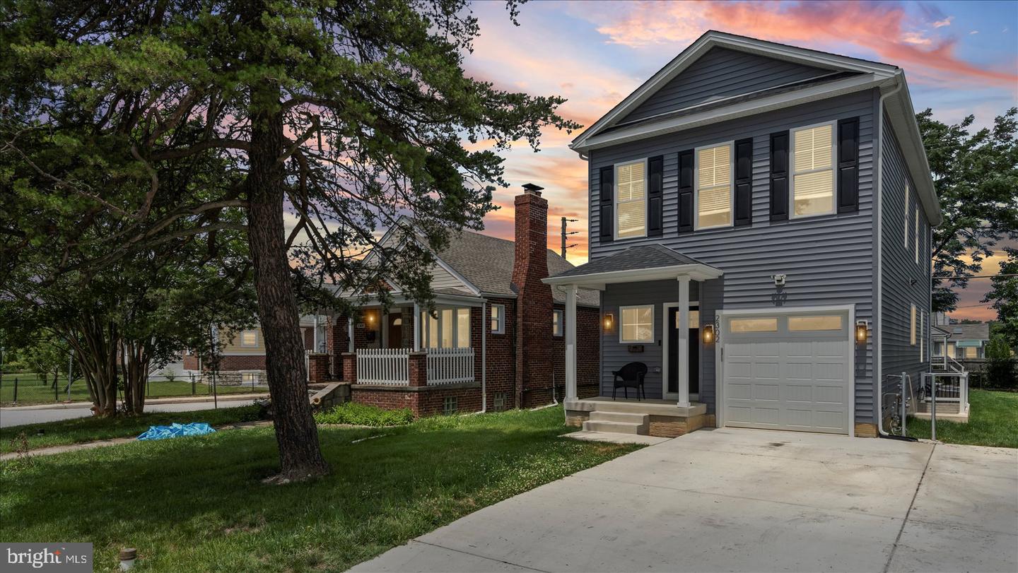 2302 Taylor Ave — photo