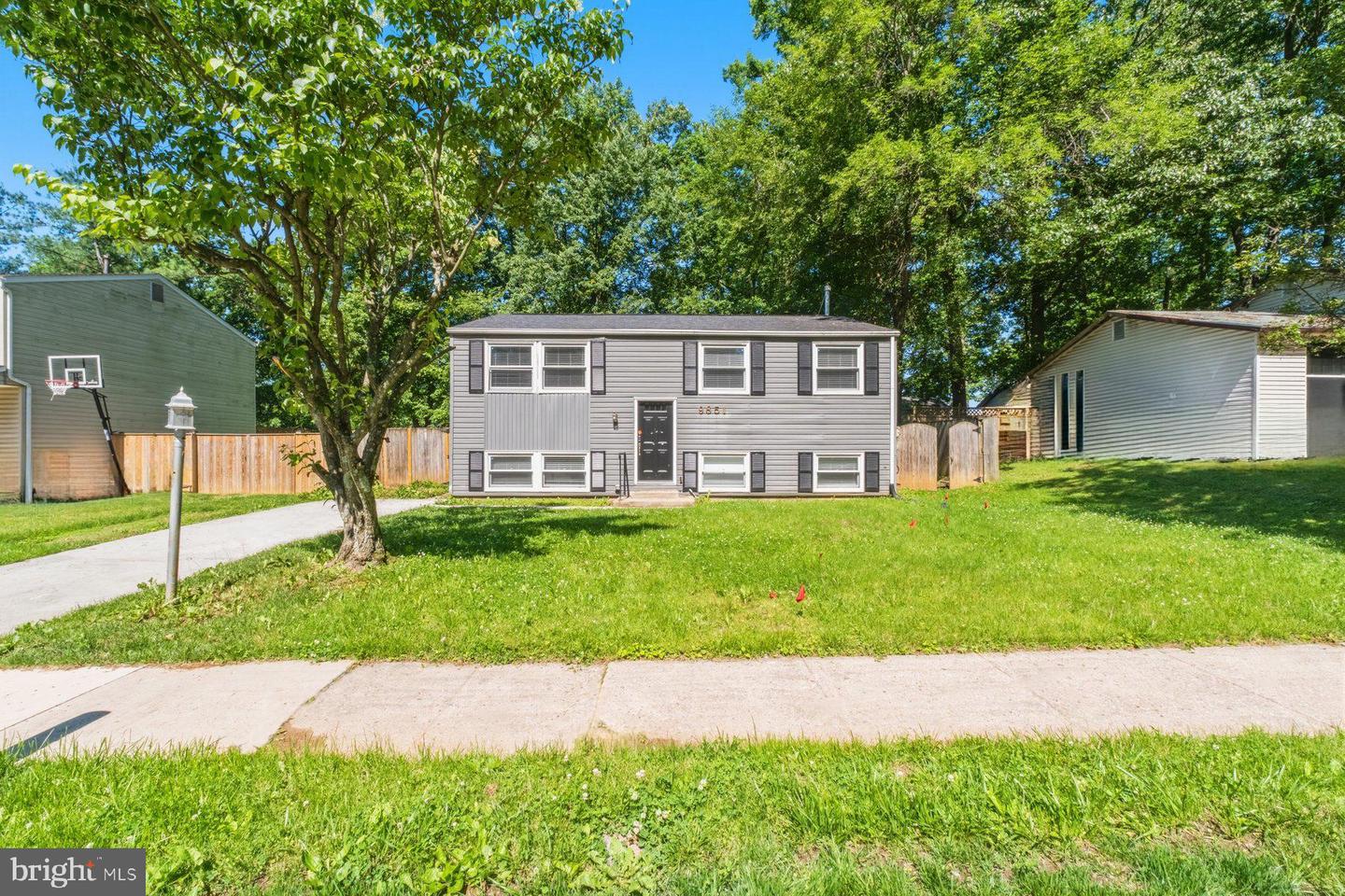 9851 Branchleigh Rd — photo