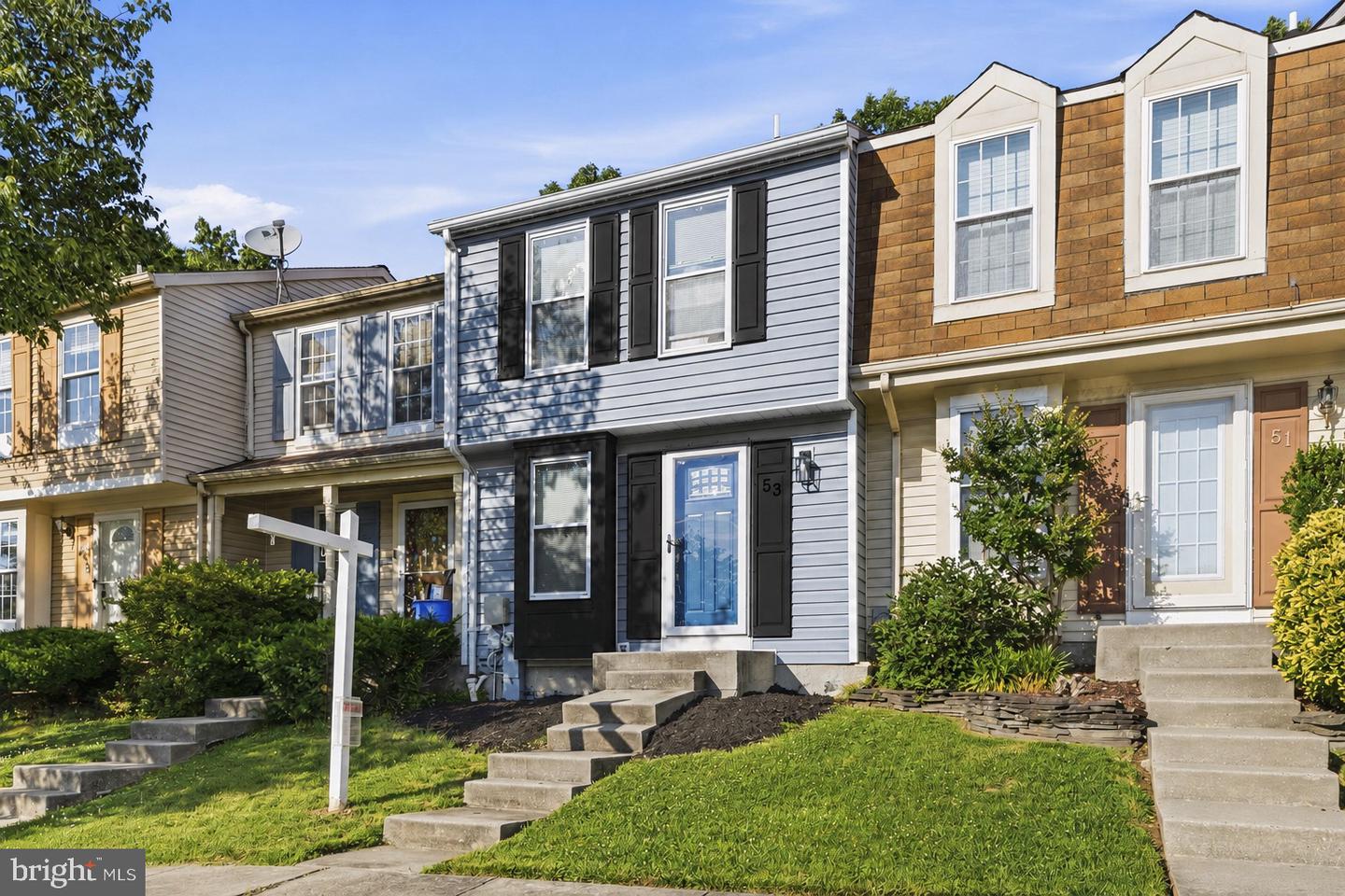 53 Shrewsbury Ct — photo