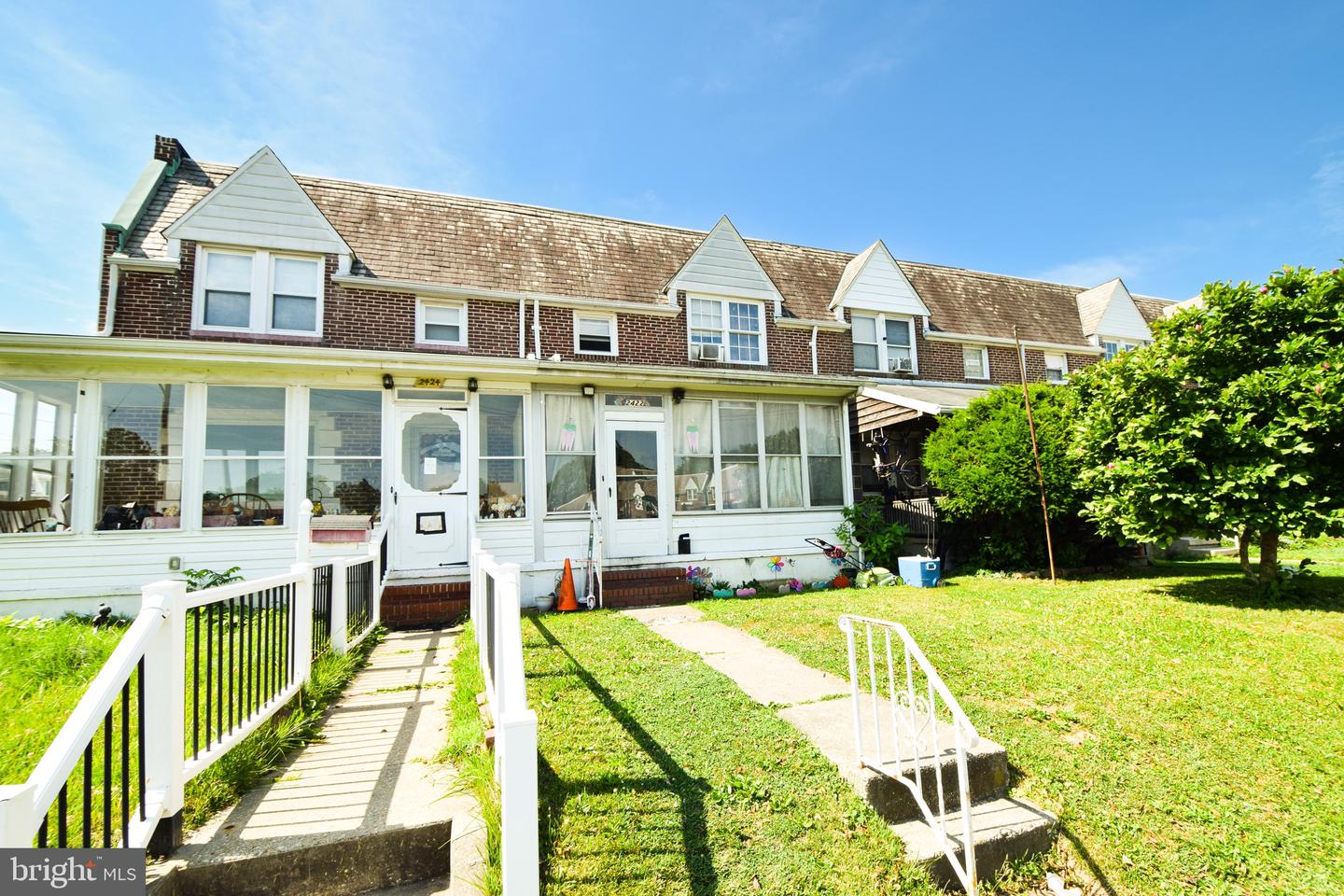 2422 Keyway — photo