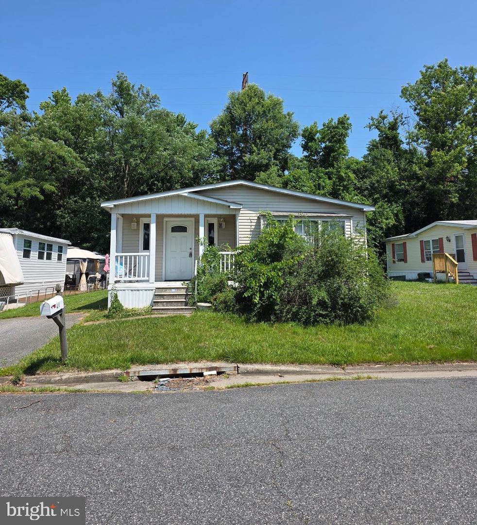 24 Tearose Dr — photo
