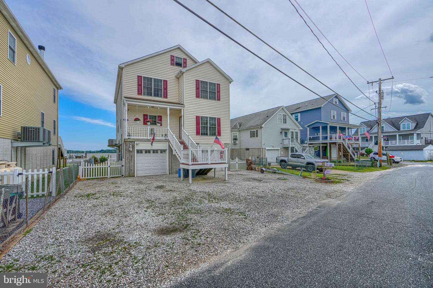 1205 Bayside Rd — photo