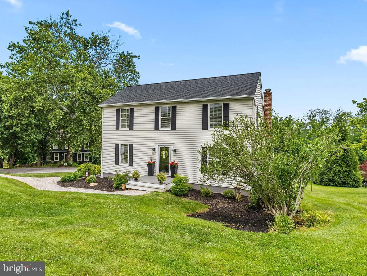 13 Barrow Ct — photo