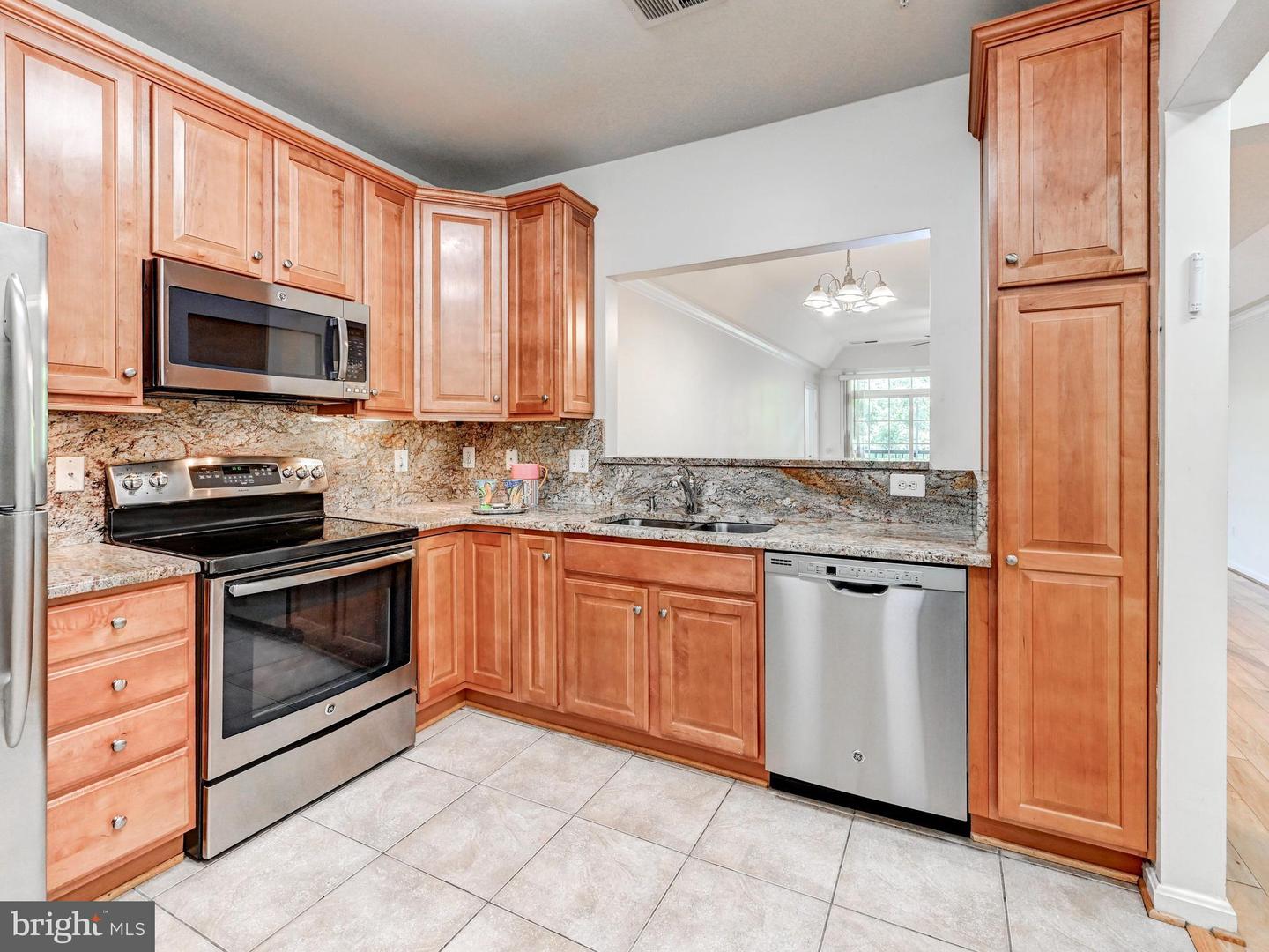 7101 Travertine Dr #308 — photo