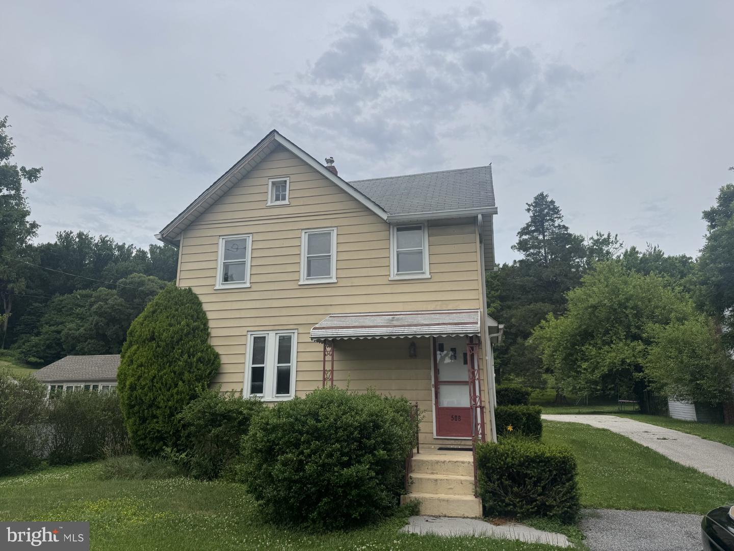 508 Warren Rd — photo