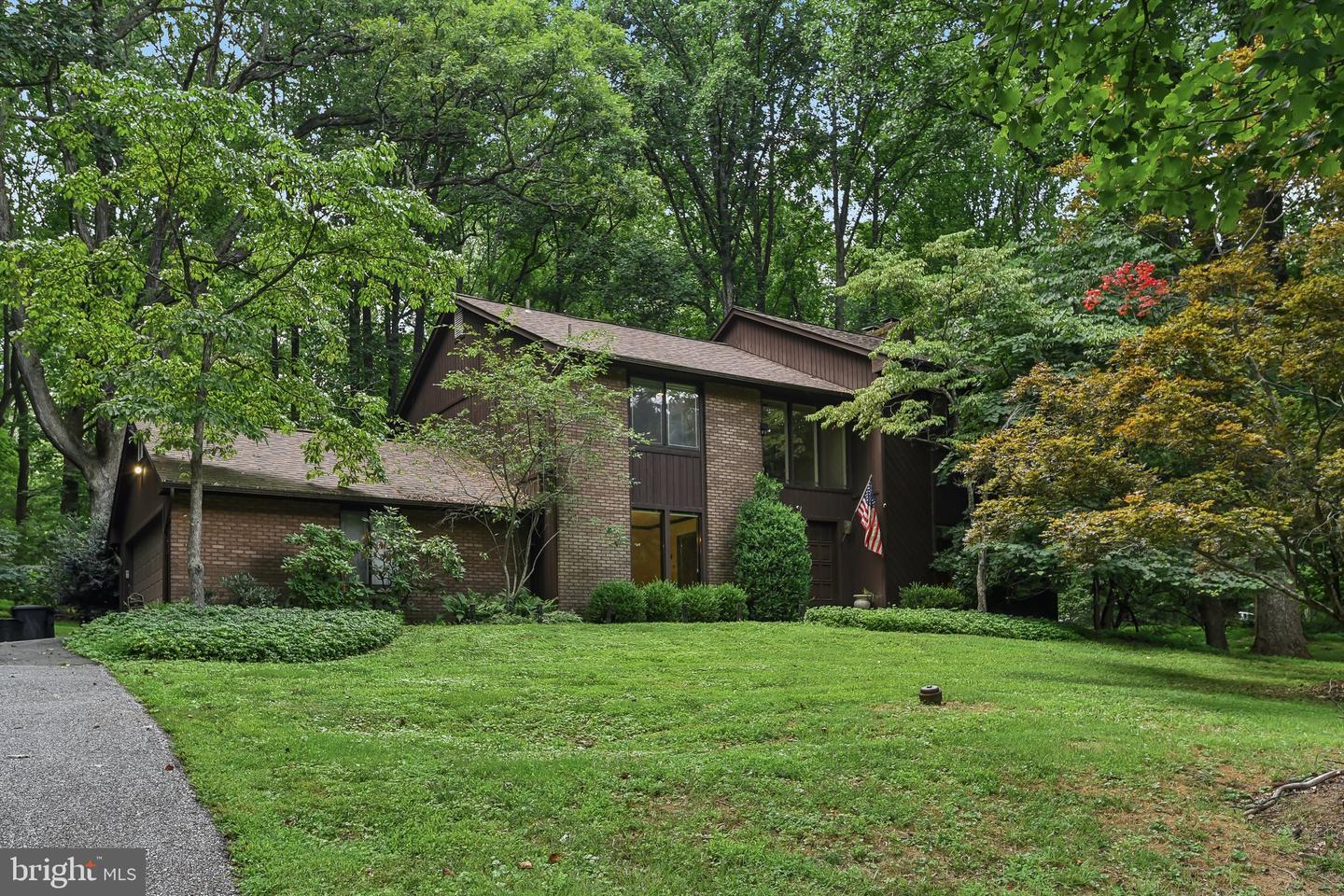 11112 Valley Heights Dr — photo
