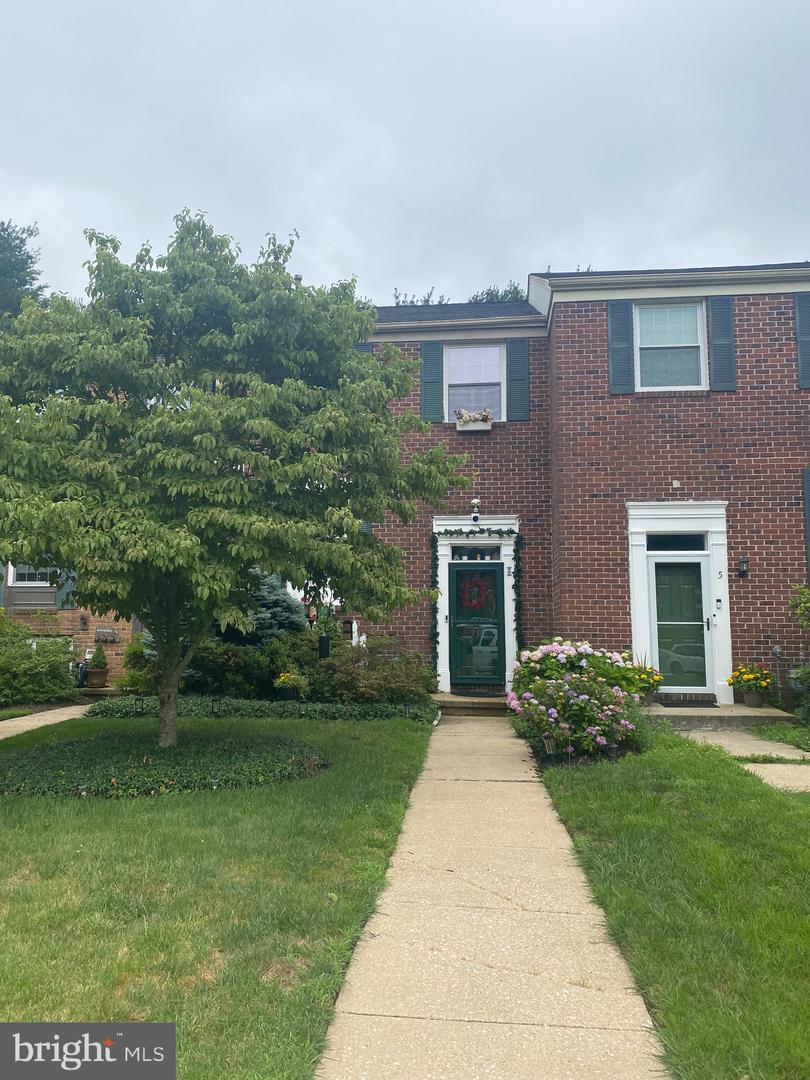 3 Sugar Tree Pl — photo